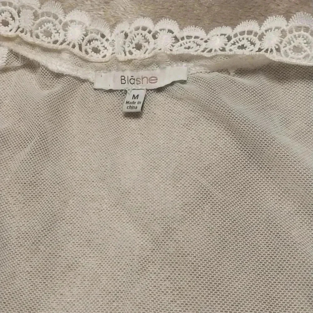 White Lace Kimono Boho Festival Cover Up Feminine Festival Swim Beach Poolside - Picture 3 of 7